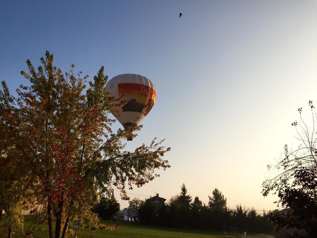 The Green Guest House Barolo Exterior foto