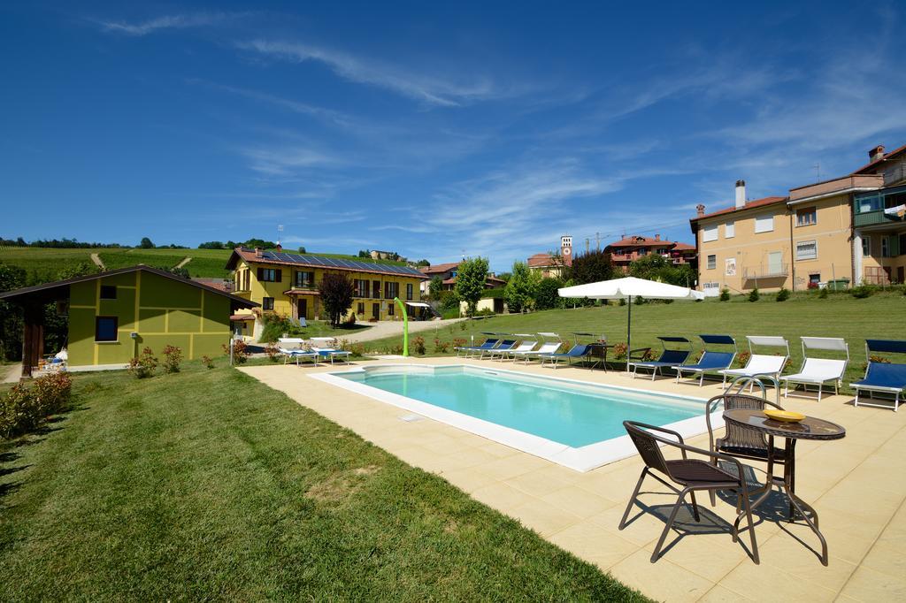 The Green Guest House Barolo Exterior foto